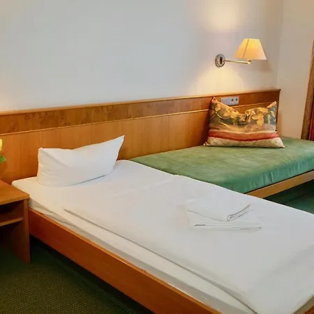 Guenzburg Otel Kupferzell